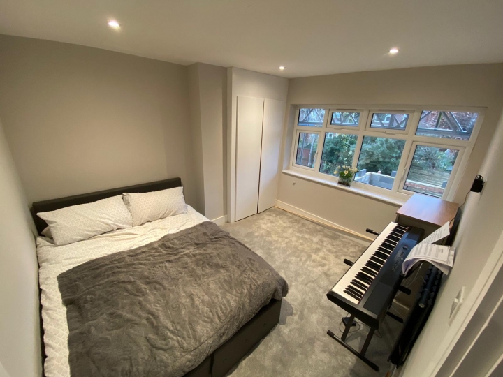 Hertfordshire refurbishment, Ware, Herts. Welcome to Hunt Builders based in Ware, Hertfordshire. We specialise in all areas of construction. It's Hard to believe this is the same room...