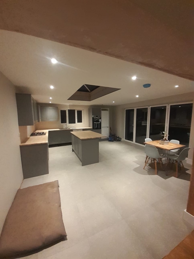 Kitchens - Hunt Builders and Construction -  BUILDING | EXTENSIONS | REFURBS | LOFTS | DRIVEWAYS