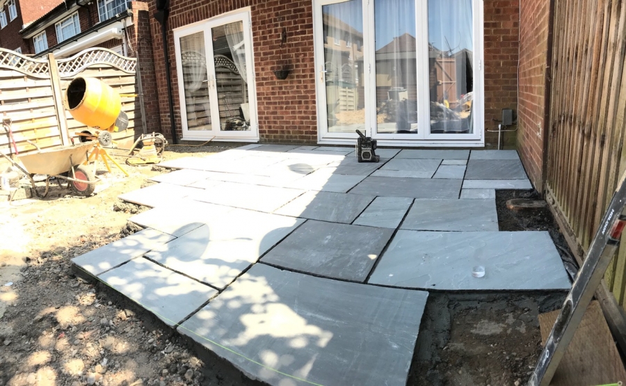 Garden-Landscaping - Hunt Builders and Construction -  BUILDING | EXTENSIONS | REFURBS | LOFTS | DRIVEWAYS