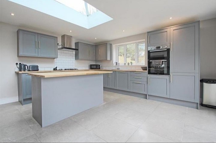 House-Refurbishment - Hunt Builders and Construction -  BUILDING | EXTENSIONS | REFURBS | LOFTS | DRIVEWAYS