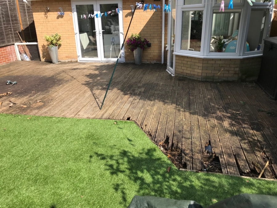 Decking - Hunt Builders and Construction -  BUILDING | EXTENSIONS | REFURBS | LOFTS | DRIVEWAYS